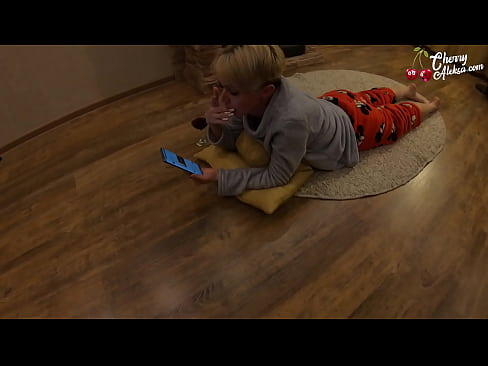 ❤️ Жинди Блондинка Соручу Чоң Дик Соруп жана Секирүү - Аналдык секс ❤️❌ Секс видео ky.pornoxlxx.ru ﹏