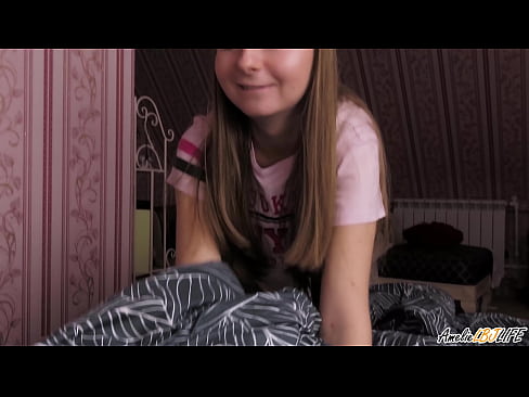 ❤️ Blondie анын BFF анын терең соруп жана анын оозуна сперма алат ❤️❌ Секс видео ky.pornoxlxx.ru ﹏